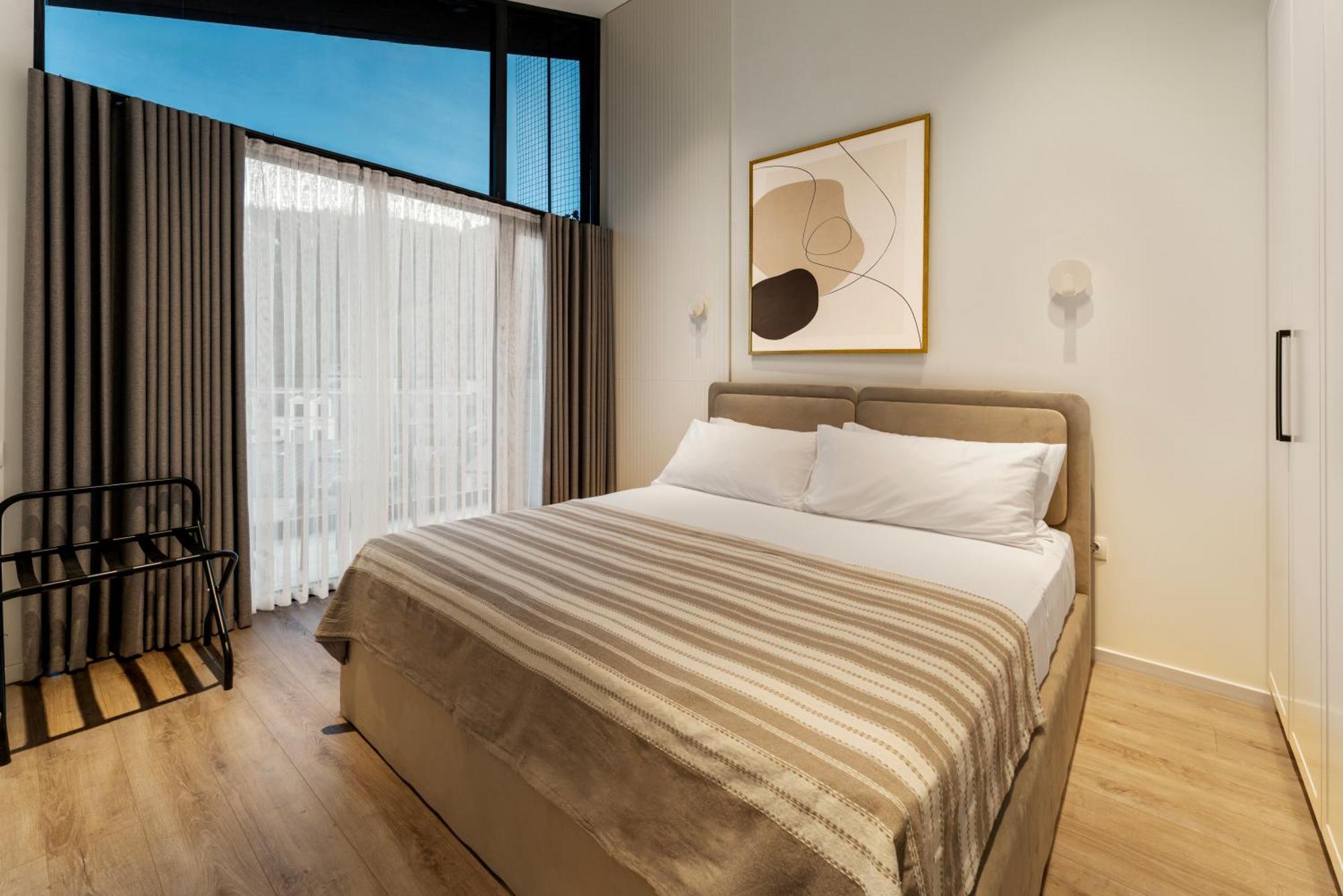 Solridge Aparthotel Tbilisi Ngoại thất bức ảnh