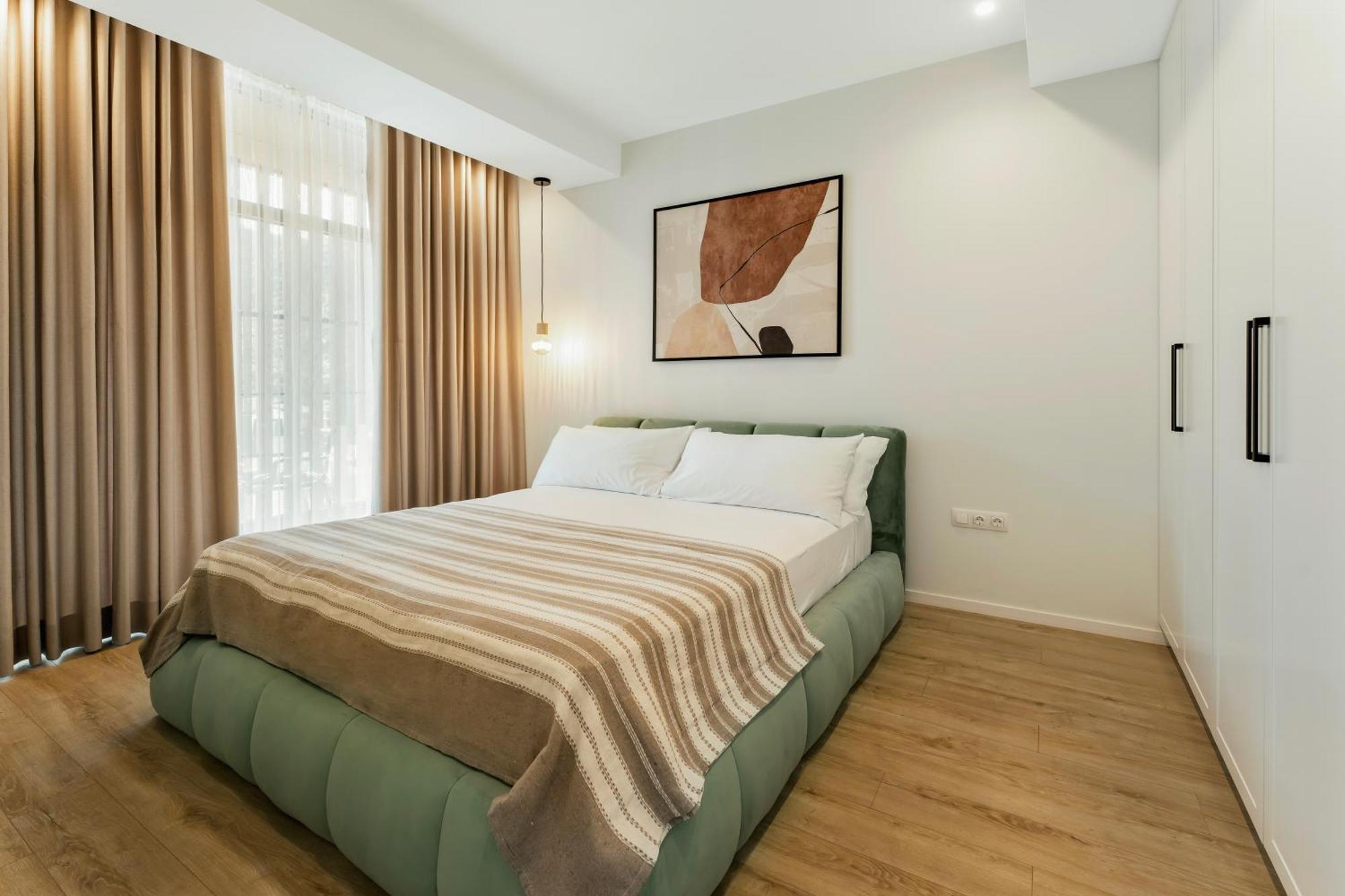 Solridge Aparthotel Tbilisi Ngoại thất bức ảnh