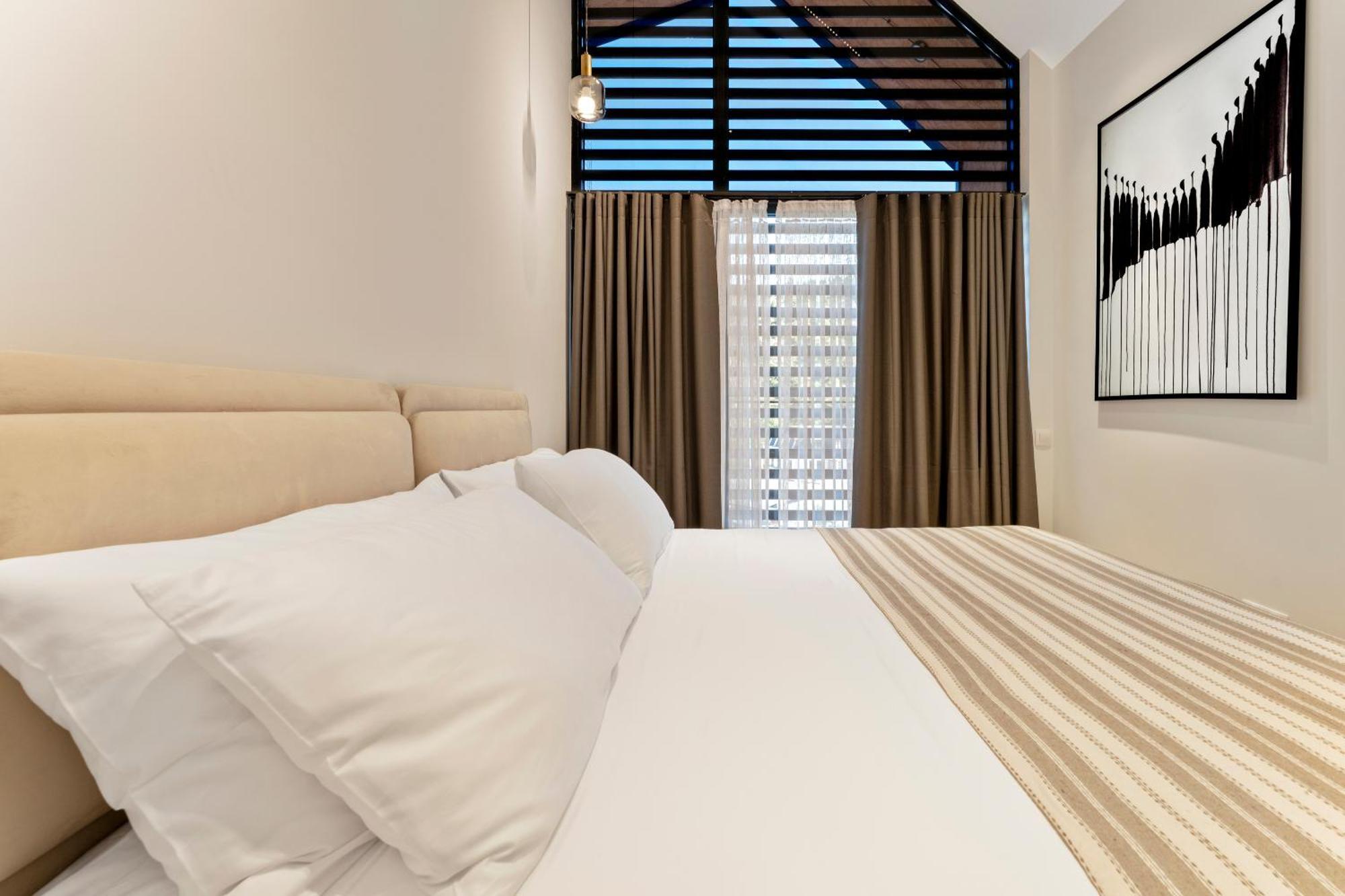 Solridge Aparthotel Tbilisi Ngoại thất bức ảnh
